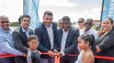 Le Président Guy LOSBAR inaugure la nouvelle piste de l’aérodrome de La Désirade